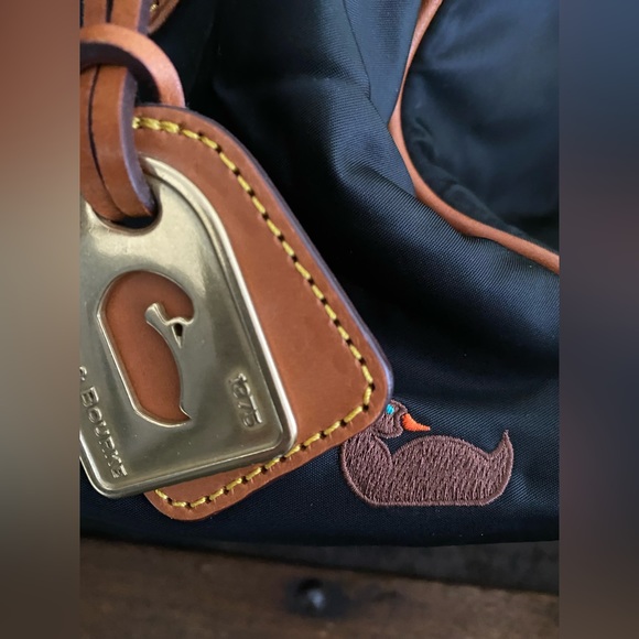 Dooney & Bourke vintage handbag leather hot pink EC~ - Picture 12 of 16